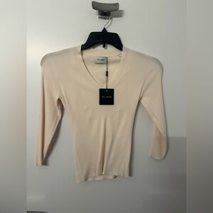 $235! St. John Knit Women’s Viscose V-Neck Top size Small *NEW & FREE SHIPPING*